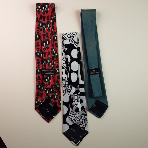 3 Vintage Silk Ties - Picture 3 of 5